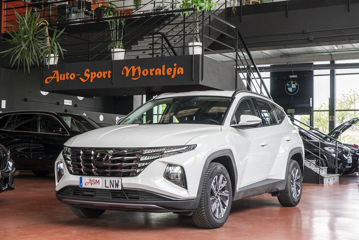 HYUNDAI TUCSON 1.6TGDI 230cv AT6 E6D 2WD Maxx outlet