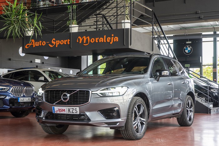 VOLVO XC60 2.0 T8 AWD 390cv R-Design Plug-In Hybrid ocasión