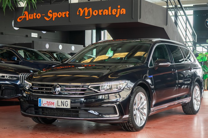 VOLKSWAGEN Passat Variant GTE 1.4 TSI e-Power 218cv DSG ocasión