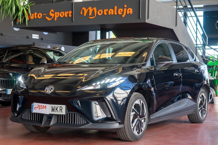 MG  MG4 64kWh Comfort 204cv seminuevo
